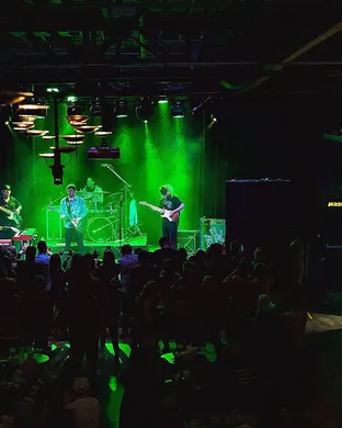 Buffalo Rose Pittsburgh