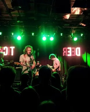 Deer Tick Pittsburgh