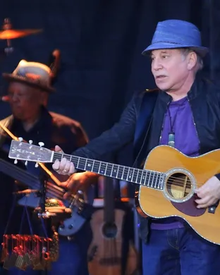 Paul Simon Cuyahoga Falls