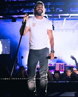 Thomas Rhett Cuyahoga Falls